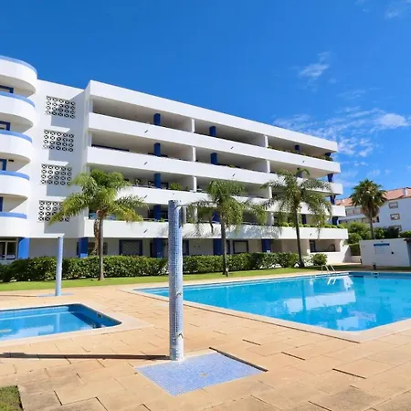 Apartment Mediterraneo 2ºb - Cd 318, Cleverdetails - Sleeps 2 Adults And 1 Child Vilamoura